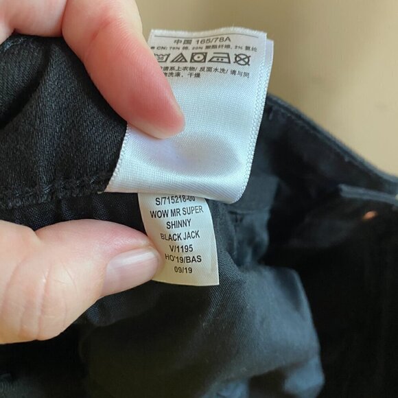 Old Navy Super Skinny Jeans Black NWT Size 12 - Picture 9 of 9